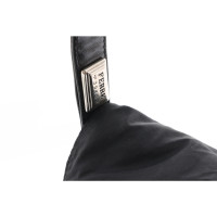Ferre Handbag in Black