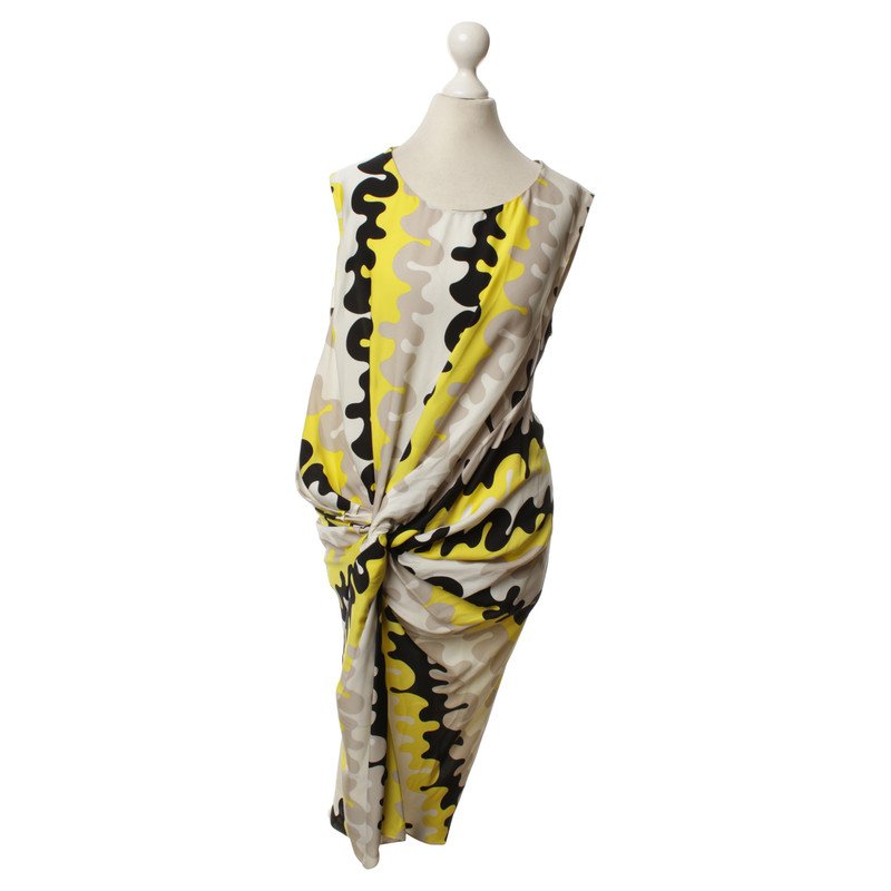 Diane Von Furstenberg Silk dress with pattern