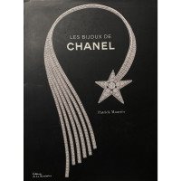 Chanel Spilla in Argenteo