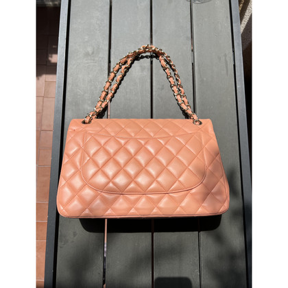 Chanel Classic Flap Bag Jumbo en Cuir en Rose/pink