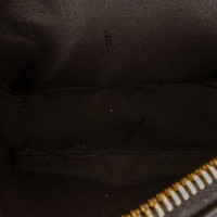 Fendi Umhängetasche aus Leder in Grau