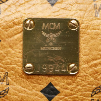 Mcm Clutch aus Leder in Braun