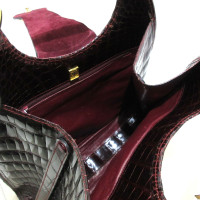 Gucci Handtasche aus Leder in Bordeaux