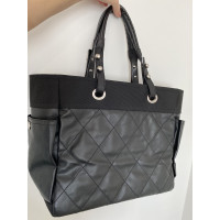 Chanel Shopping Tote in Black