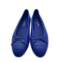 Chanel Slippers/Ballerinas Leather in Turquoise