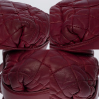 Chanel Classic Flap Bag aus Leder in Fuchsia