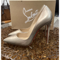 Christian Louboutin Pumps/Peeptoes Leather in Gold