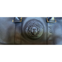 Gianni Versace Reisetasche aus Leder in Schwarz