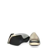 Roger Vivier Chaussons/Ballerines en Cuir en Bleu