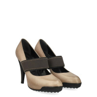 Tod's Pumps/Peeptoes en Cuir en Beige