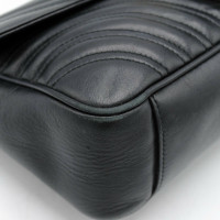 Gucci GG Marmont Flap Bag Normal aus Leder in Schwarz