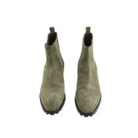 Manolo Blahnik Ankle boots Suede in Green