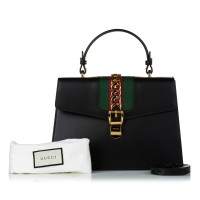 Gucci Sylvie Bag Medium Leather in Black