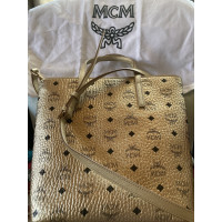 Mcm Shopper Leather in Gold
