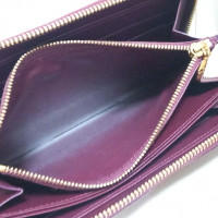 Louis Vuitton Zippy Portemonnaie Patent leather in Bordeaux