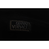 Gianni Versace Umhängetasche aus Wildleder in Schwarz