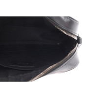 Saint Laurent Lou Camera Bag aus Leder in Schwarz