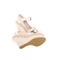 Mulberry Wedges
