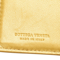 Bottega Veneta Täschchen/Portemonnaie aus Leder in Gelb