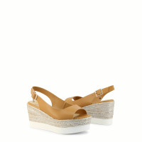 Rocco Barocco Wedges in Brown