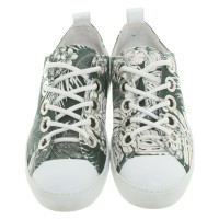 No. 21 Sneakers with a floral print
