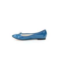Repetto Slippers/Ballerina's Lakleer in Blauw
