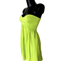 Diane Von Furstenberg Kleid aus Seide in Grün