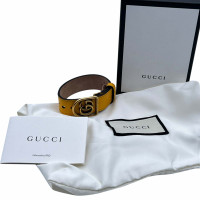 Gucci Armreif/Armband aus Leder in Gelb