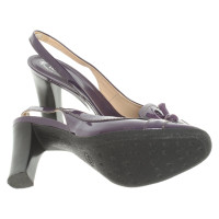 Tod's Pumps/Peeptoes aus Lackleder in Violett