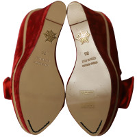 Charlotte Olympia Wedges in Rot