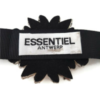 Essentiel Antwerp Kette in Schwarz