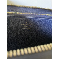 Louis Vuitton Zippy Portemonnaie en Cuir en Bleu