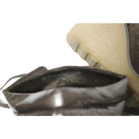 Moncler Stiefel aus Wildleder in Braun