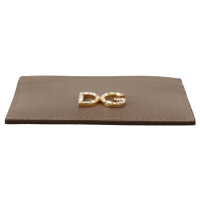 Dolce & Gabbana Täschchen/Portemonnaie aus Leder in Beige