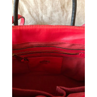 Moschino Handtasche aus Leder in Rot