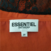 Essentiel Antwerp Bovenkleding Zijde in Oranje