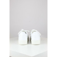 Sandro Sneakers aus Leder in Weiß
