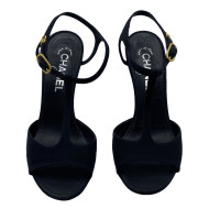 Chanel Sandals Canvas in Black