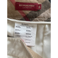 Burberry Paire de Pantalon en Coton en Beige