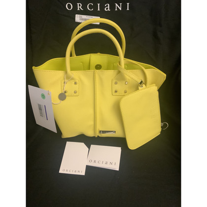 Orciani Handtasche aus Leder in Gelb