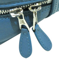 Balenciaga Triangle Bag aus Leder in Blau