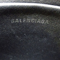 Balenciaga Everyday Camera Bag XS aus Leder in Schwarz