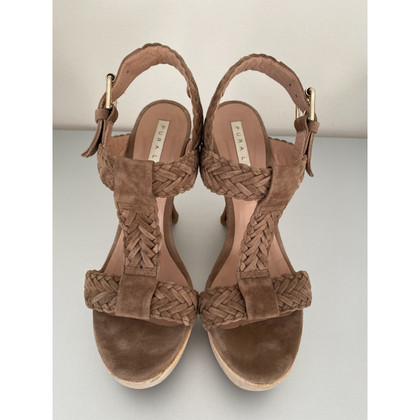 Pura Lopez Sandals Suede in Taupe