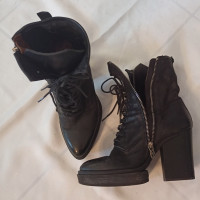 A.S.98 Chaussures à lacets en Cuir en Noir
