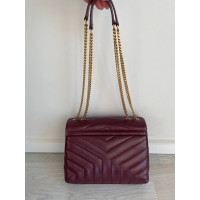 Saint Laurent Loulou Chain aus Leder in Bordeaux