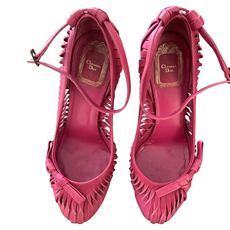 Christian Dior Pumps/Peeptoes Leer in Roze