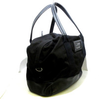 Balenciaga Reisetasche aus Leder in Schwarz