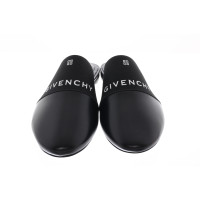 Givenchy Chaussons/Ballerines en Cuir en Noir