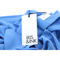 Iris & Ink Jurk in Blauw