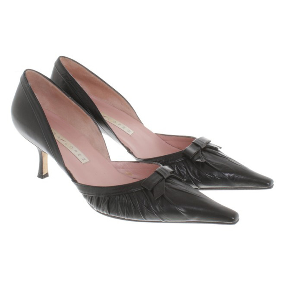 Pura Lopez pumps in nero